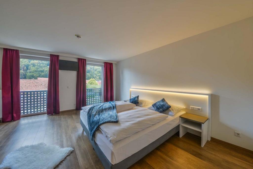 Hotel Gasthof Heckl Kinding Exterior foto
